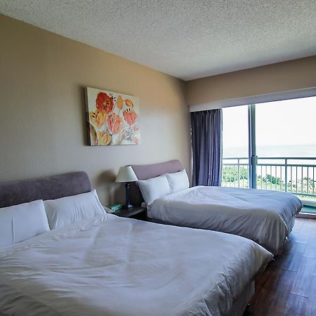 Verona Resort & Spa Tumon Bagian luar foto