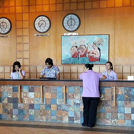 Verona Resort & Spa Tumon Bagian luar foto