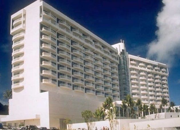 Verona Resort & Spa Tumon Bagian luar foto
